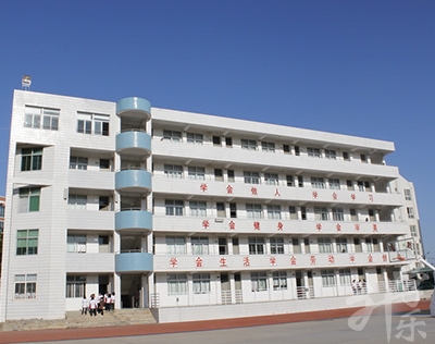 ?？诼糜温殬I(yè)學(xué)校